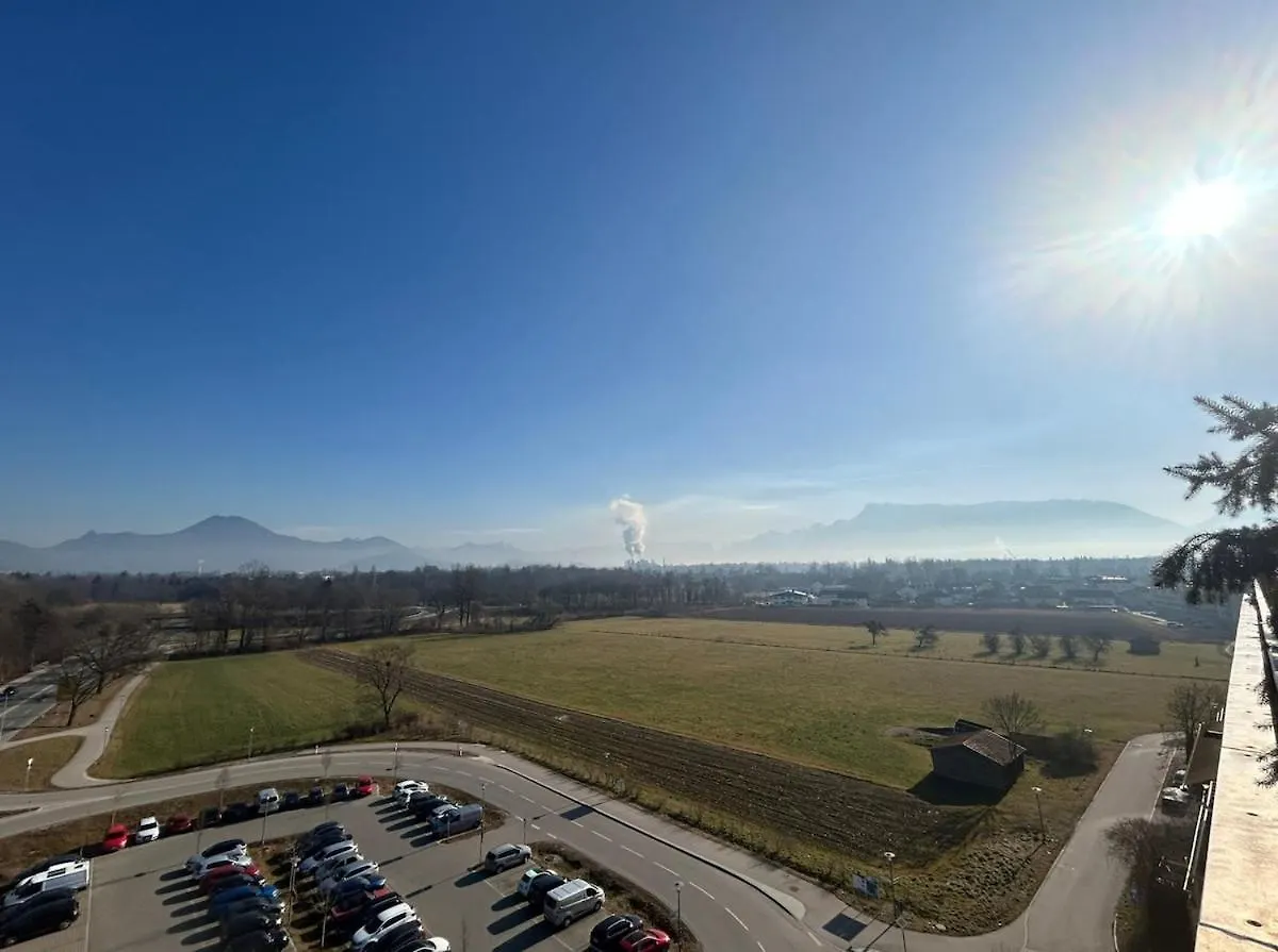 250 M2 Penthouse Mit Dachterrasse & Sauna, Bei Salzburg Freilassing 0*,