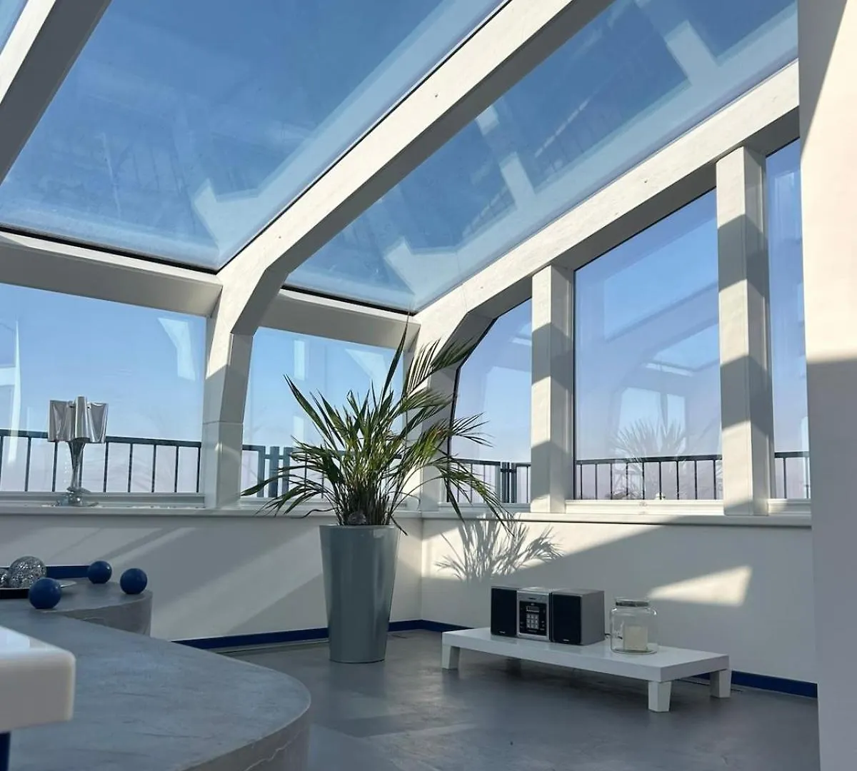 250 M2 Penthouse Mit Dachterrasse & Sauna, Bei Salzburg Freilassing Apartment