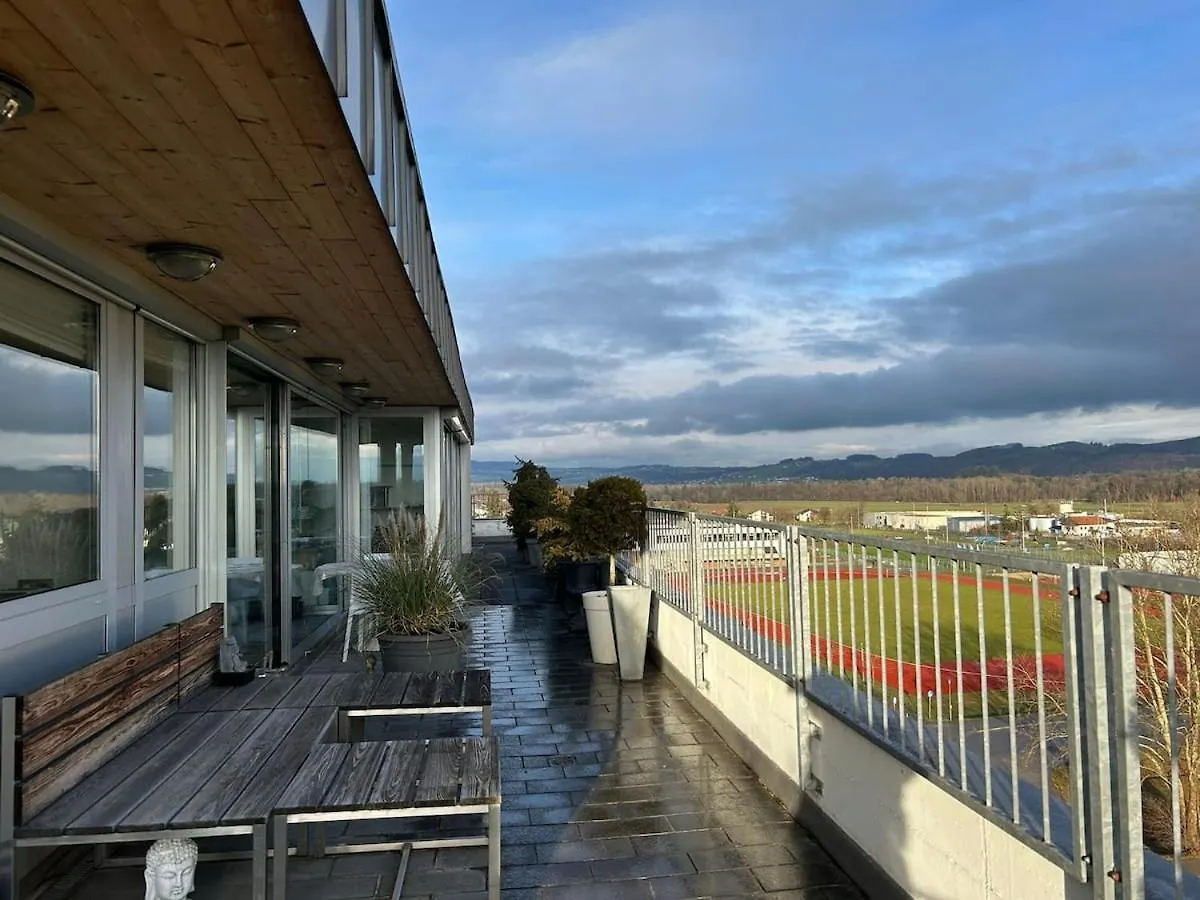 250 M2 Penthouse Mit Dachterrasse & Sauna, Bei Salzburg Freilassing 0*,  Germany